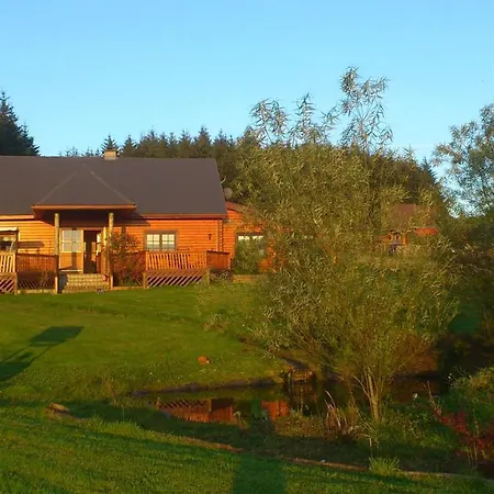 Lodge Log House Hideaway *
